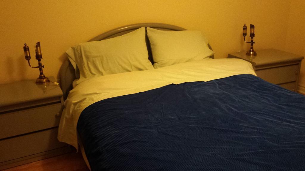 Three Bedroom Holiday Apartment Longueuil Ngoại thất bức ảnh