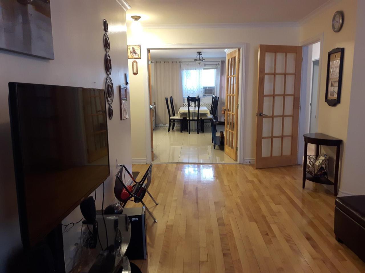 Three Bedroom Holiday Apartment Longueuil Ngoại thất bức ảnh
